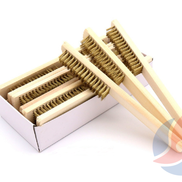 Bàn chải cước đánh rỉ, làm sạch bề mặt kim loại, gỗ, sợi đồng cán gỗ
